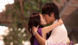 接吻激情视频,揭秘接吻视频中的浪漫瞬间